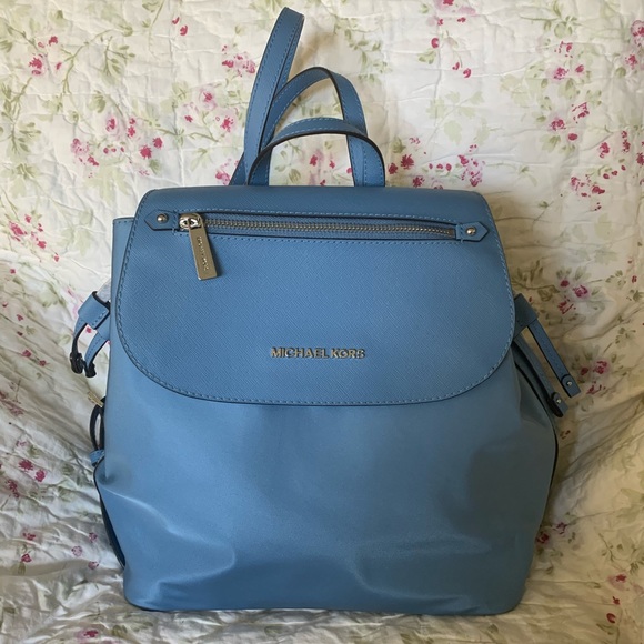 Michael Kors Handbags - Michael Kors Bedford Zip Backpack